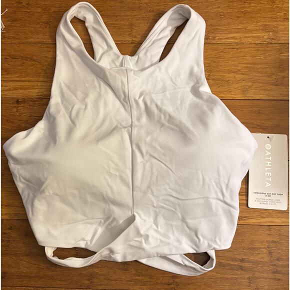 Athleta Conscious Cut Out Crop Top Built in Bra NWOT $69 White Large Yoga Barre - Picture 3 of 5